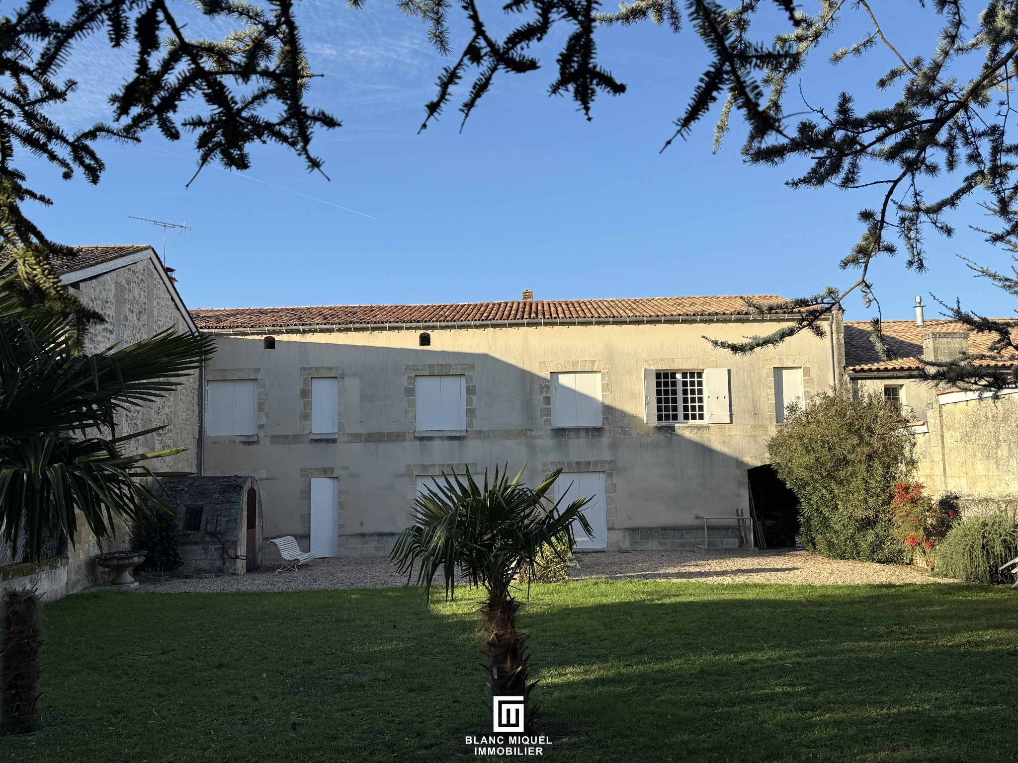 SAINT GERVAIS - SAINT ANDRE DE CUBZAC